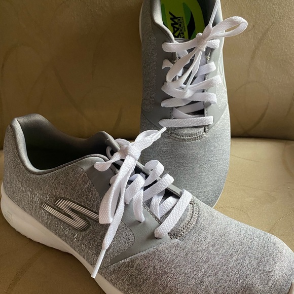 skechers goga max womens